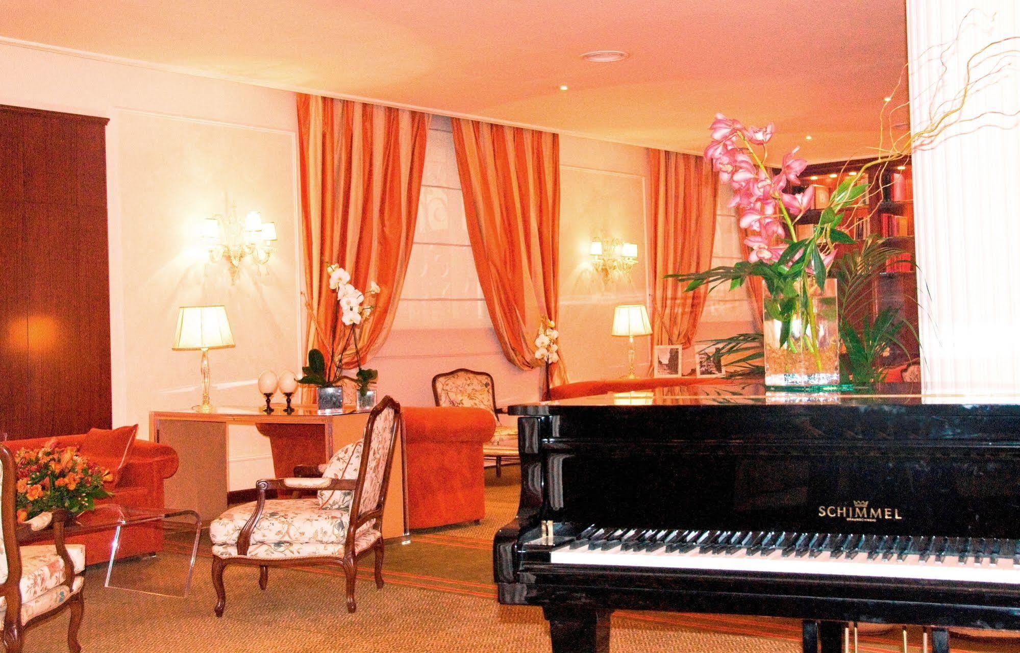 Hotel De La Florence